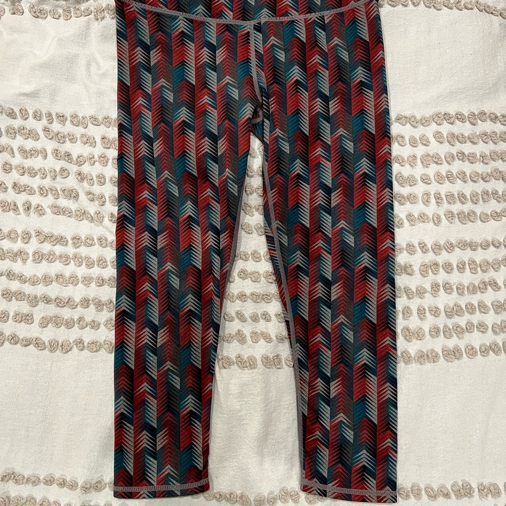 Fabletics Cropped Yoga Pants